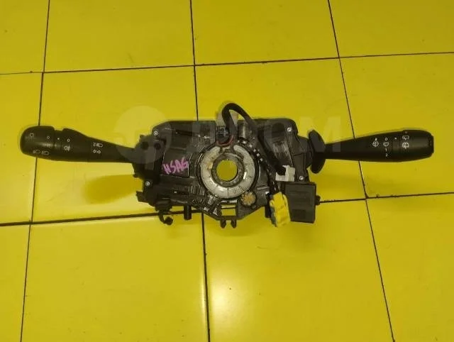 Переключатель Renault Duster I рестайлинг (2015—2021)