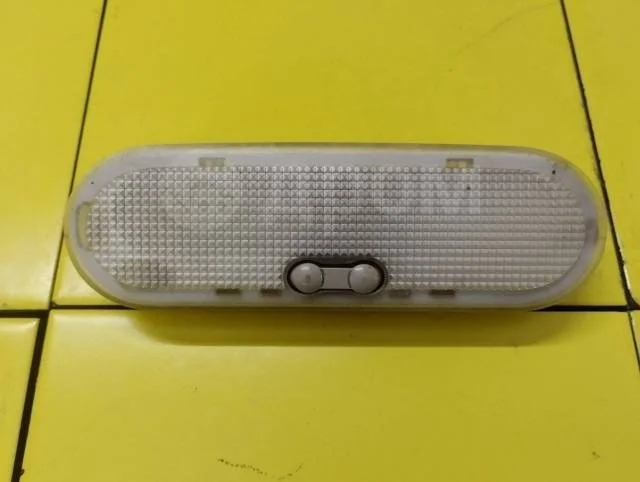 Плафон салонный Renault Duster I рестайлинг (2015—2021)