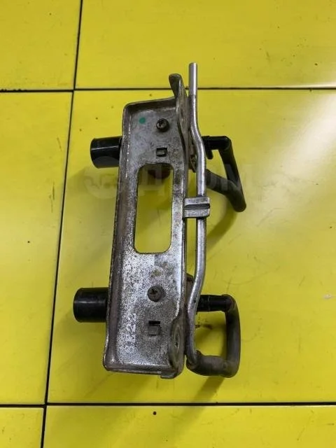 Клапан вакуумный Toyota Sequoia I рестайлинг (2004—2007)