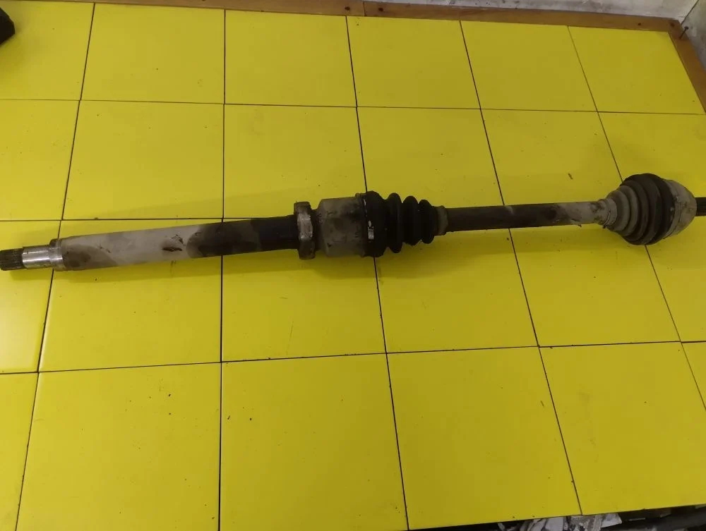 Привод правый (полуось) Ford Focus II рестайлинг (2007—2011)