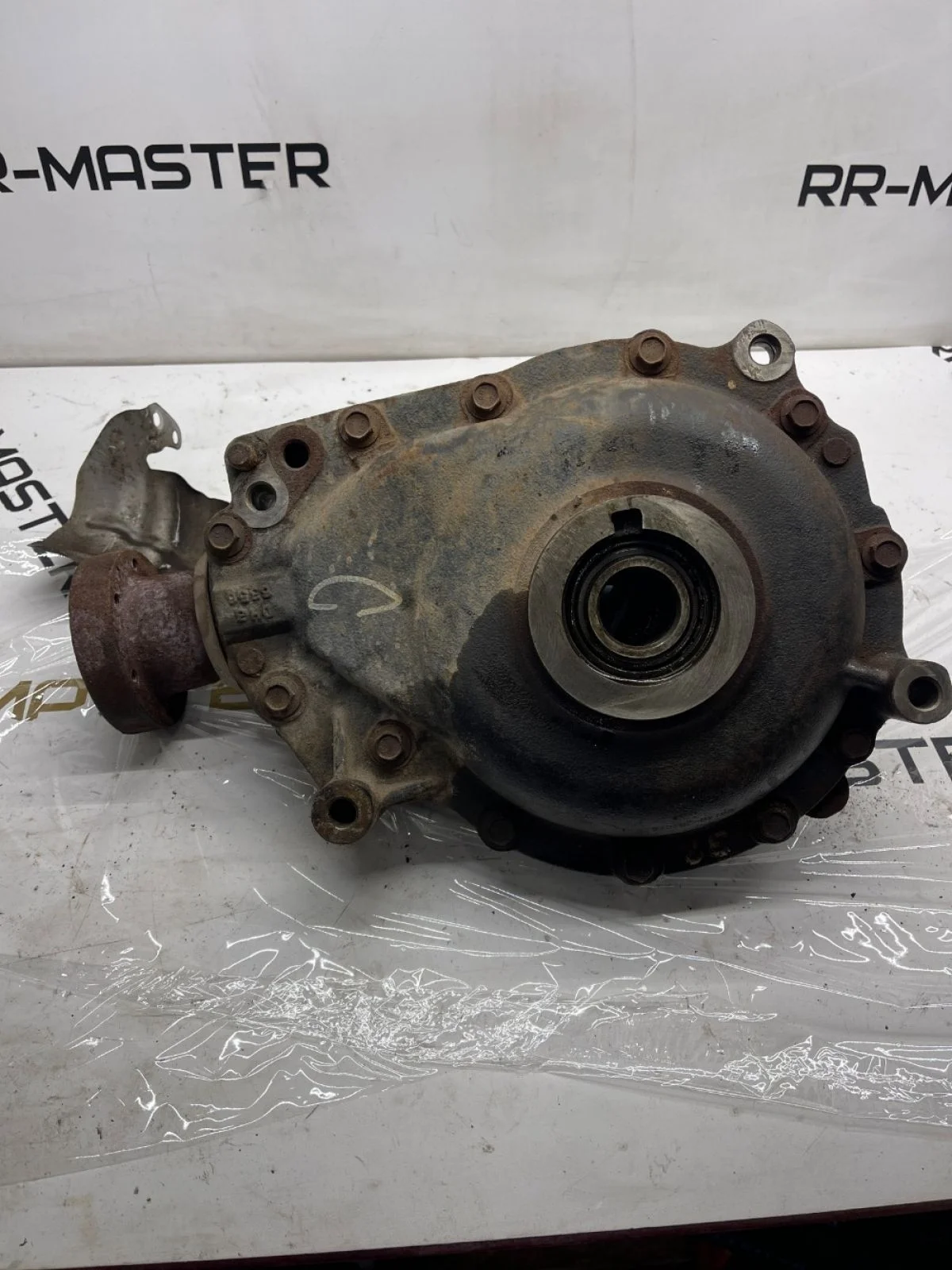 Редуктор передний RANGE ROVER 2002 - 2009 3,6D Land Rover Range Rover III рестайлинг (2005—2009)