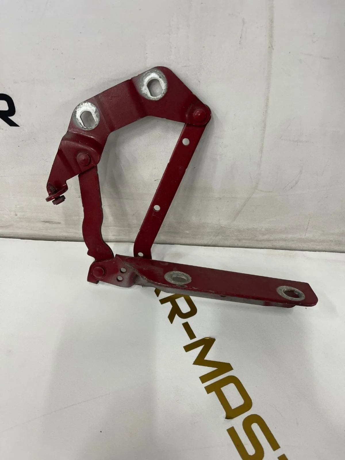 Петля капота левая FREELANDER 2 2006 - 2014 Land Rover Freelander II рестайлинг (2010—2012)