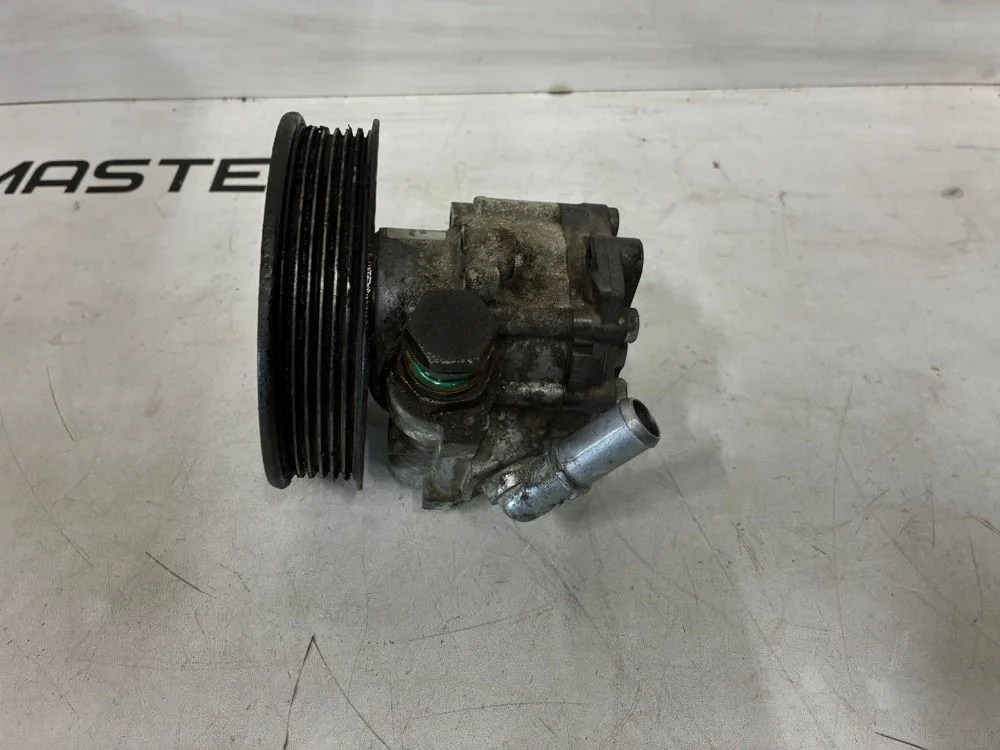 насос гур Land Rover Range Rover III рестайлинг 2 (2009—2012)