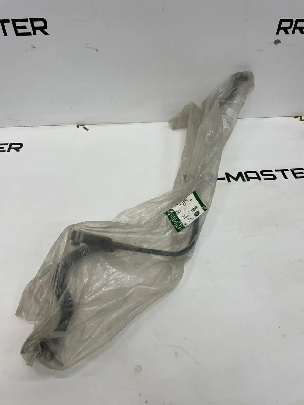 шланг системы охлаждения Land Rover Range Rover III рестайлинг 2 (2009—2012)