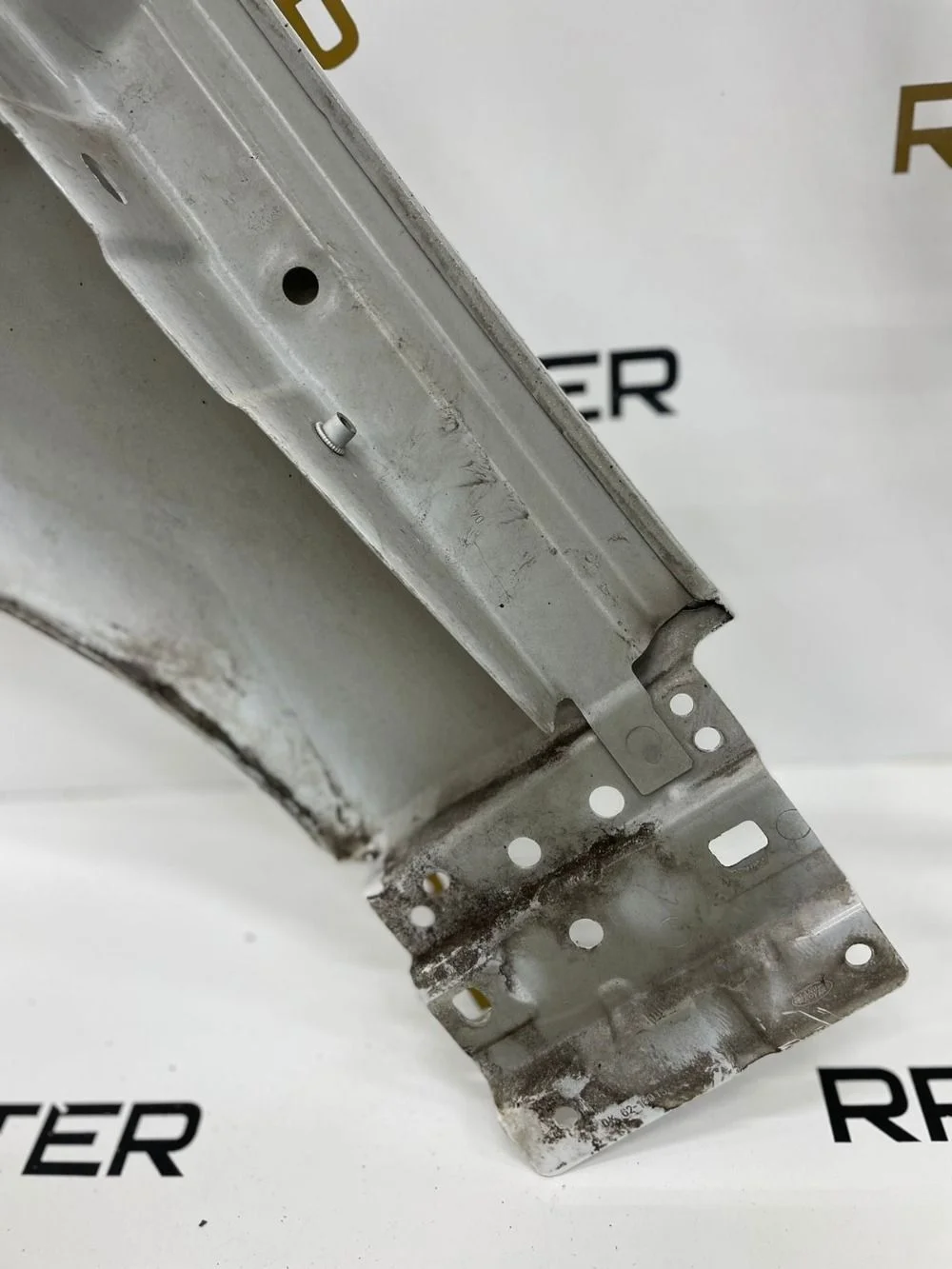 Крыло правое Land Rover Land Rover Range Rover Sport II (2013—2017)