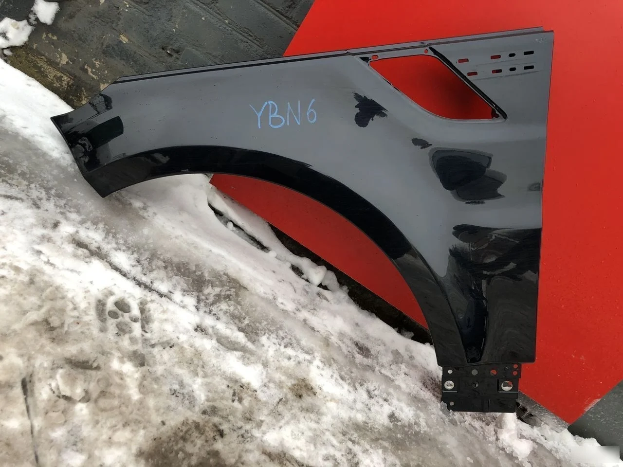 крыло левое Land Rover Range Rover Sport II (2013—2017)