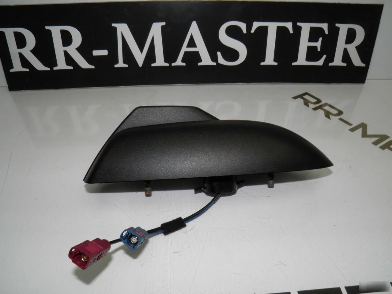 антенна (плавник) Land Rover Range Rover Sport I (2005—2009)