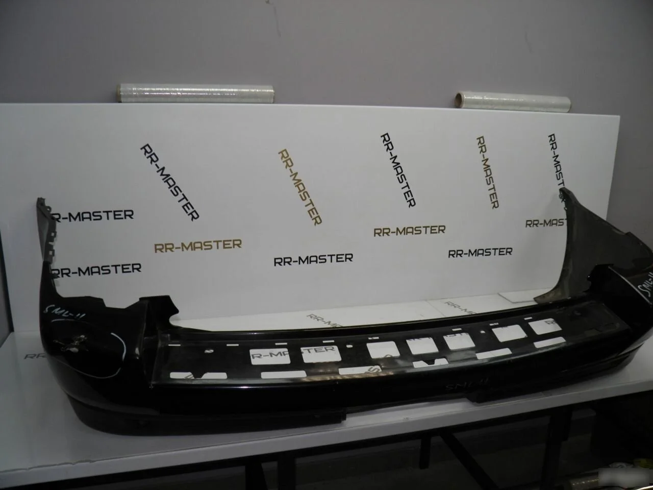 задний бампер черный Land Rover Range Rover Sport I рестайлинг (2009—2013)