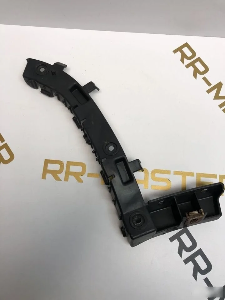 правый кронштейн заднего бампера Land Rover Freelander II рестайлинг (2010—2012)