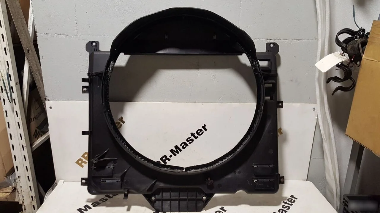 диффузор вентилятора 3,6 Land Rover Range Rover III рестайлинг (2005—2009)