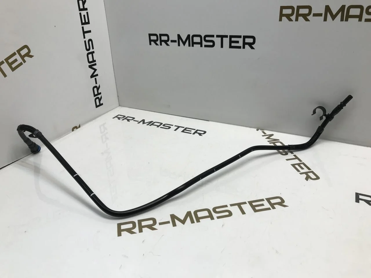 трубка охлаждения Land Rover Discovery IV (2009—2013)