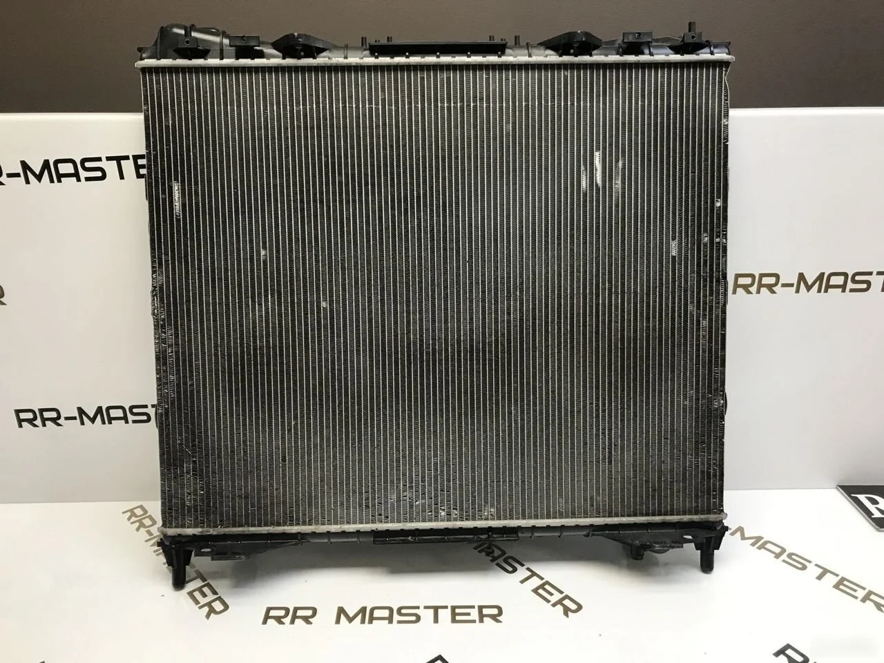 радиатор охлаждения Land Rover Range Rover Sport II рестайлинг (2017—2022)