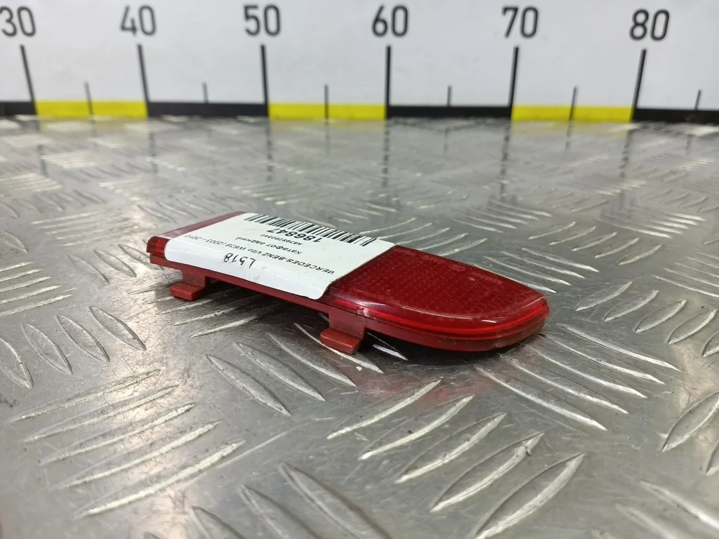 Катафот задний MERCEDES-BENZ Vito W639 (2003—2010)