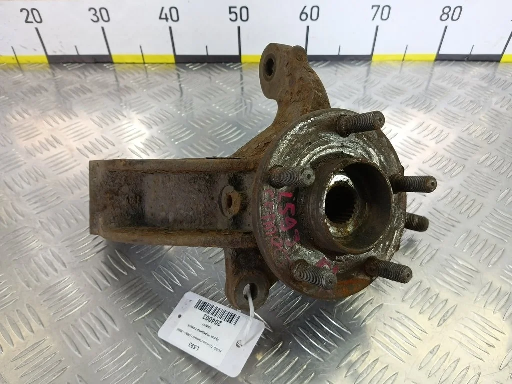 Кулак передний левый FORD Tourneo Connect I (2002