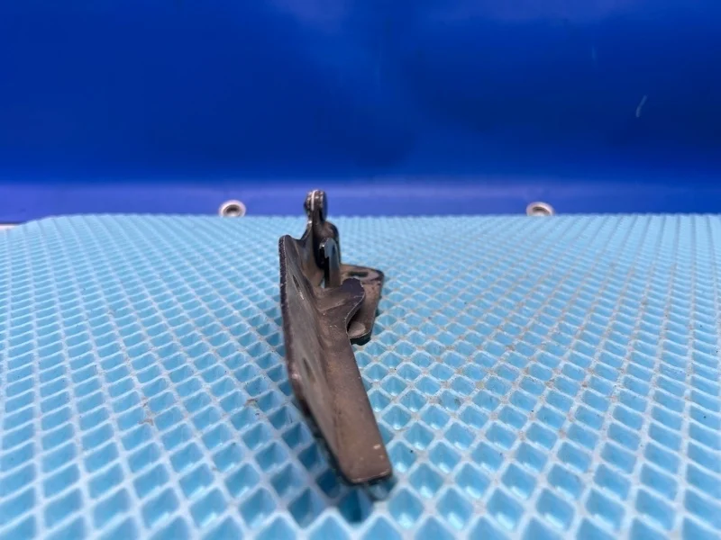 Петля капота Fiat Doblo 2009 46782383, передняя правая