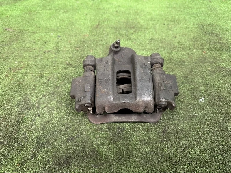 Суппорт Toyota Land Cruiser Prado 2002-2022 4775034030, задний левый