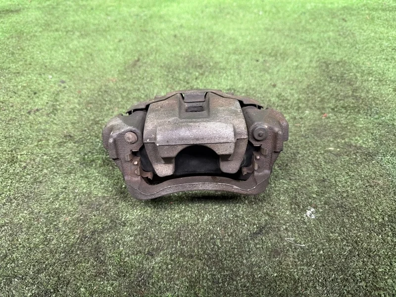 Суппорт Toyota Land Cruiser 2007-2015 4785060070 200, задний левый