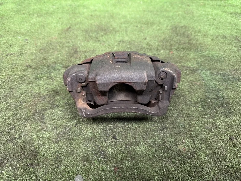 Суппорт Toyota Land Cruiser 2007-2015 4783060080 200, задний правый