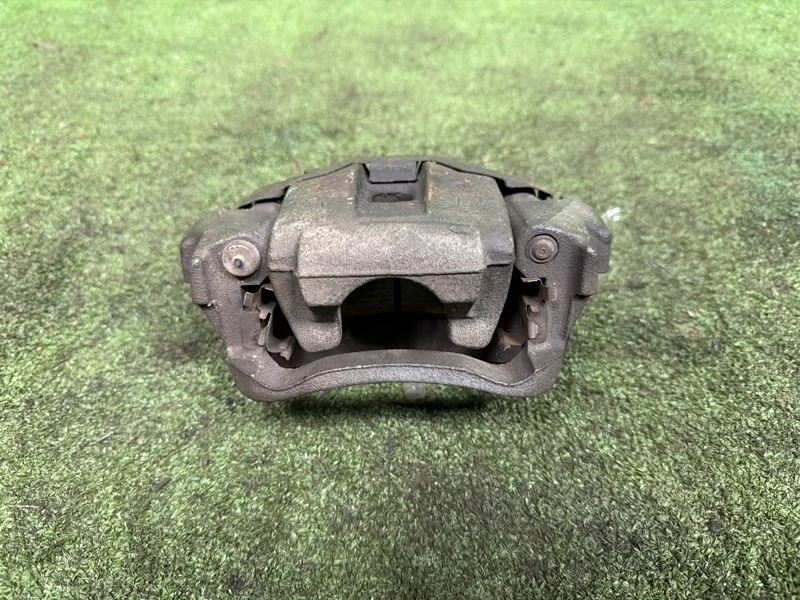 Суппорт Toyota Land Cruiser 2007-2015 4783060080 200, задний правый