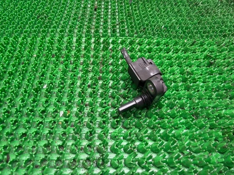 Датчик ABS Toyota 8954360050, левый