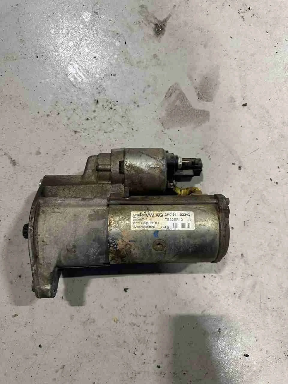 Стартер Volkswagen I (2010—2016) 2H0911023A
CSH
