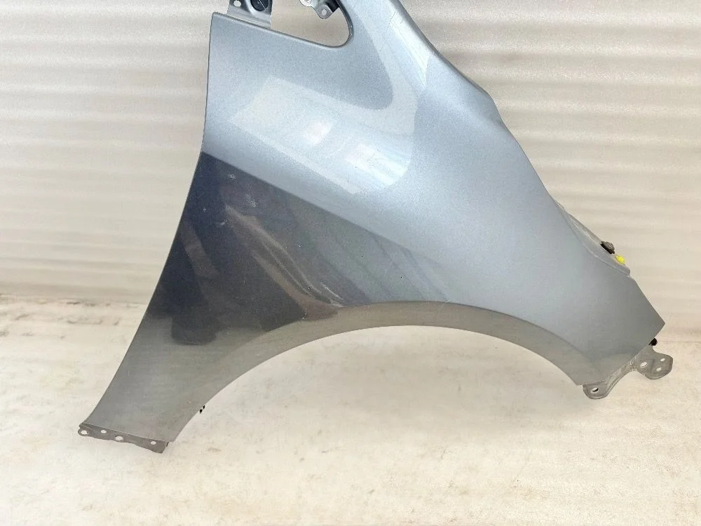 Крыло Toyota Corolla XII (2018—2025) б.у