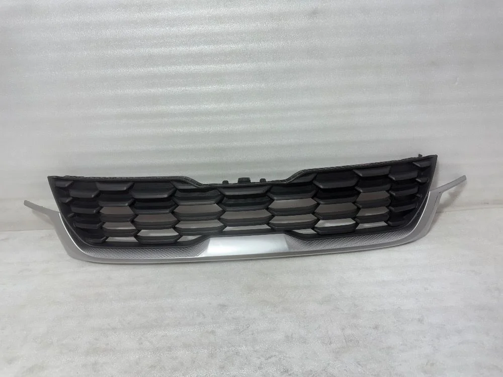 Решетка радиатора Kia Seltos I (2019—2025) б.у