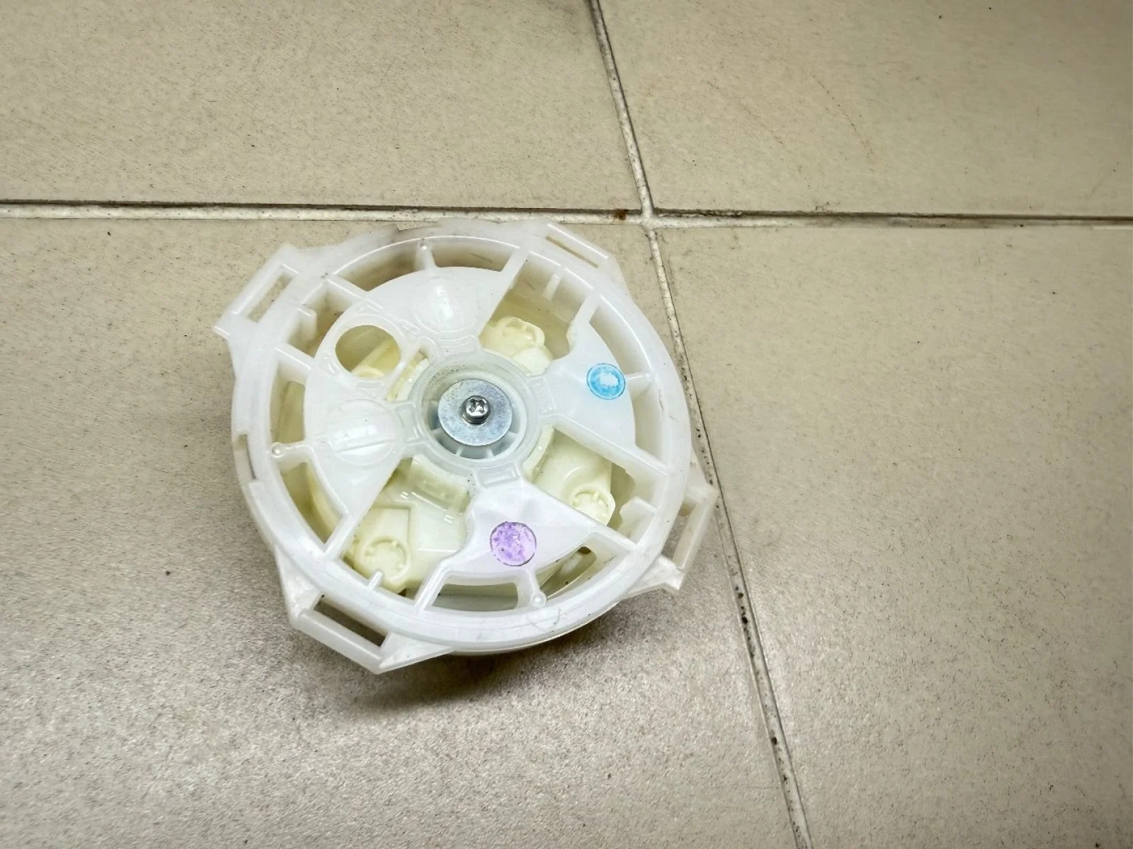 моторчик зеркала Toyota RAV4 V (2018—2025) б.у