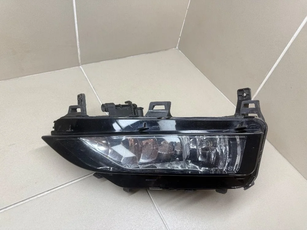 Фара противотуманная Skoda Rapid II (2019—2025) б.у