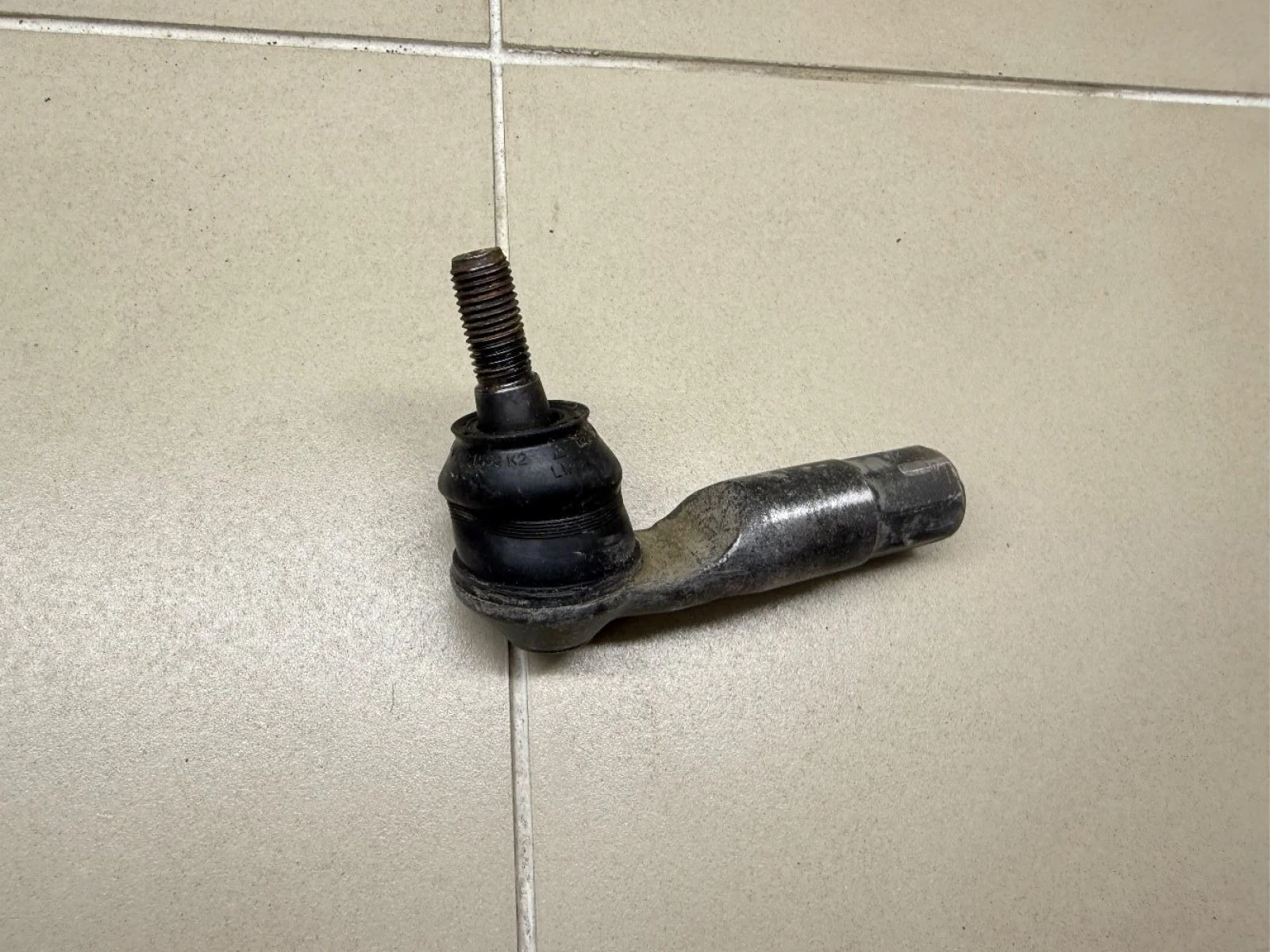 Наконечник рулевой Skoda Karoq I (2017—2026) б.у