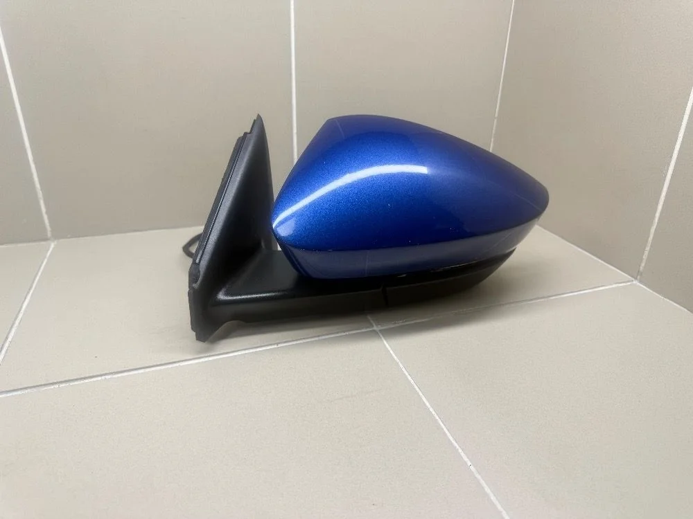 Зеркало боковое Skoda Karoq I (2017—2026) б.у