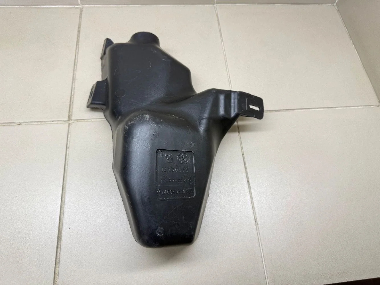 Бачок омывателя Chevrolet Cruze I (2009—2012) б.у