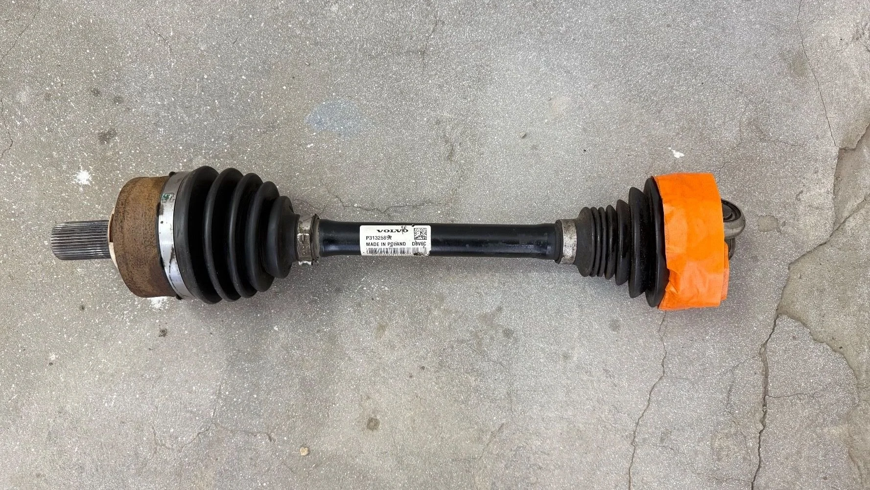 Полуось передняя Volvo XC90 II рестайлинг (2019—2026) б.у