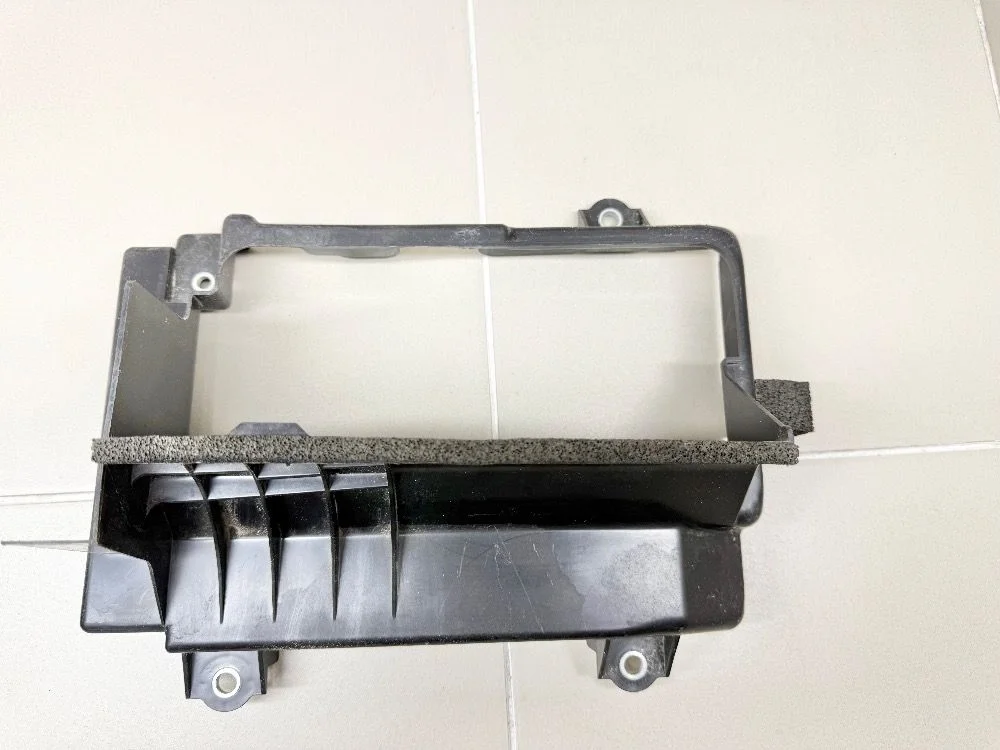 Воздуховод Toyota Land Cruiser 200 рестайлинг 2 (2015—2021) б.у