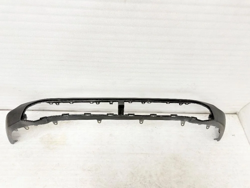 Накладка переднего бампера Toyota RAV4 IV рестайлинг (2015—2019) б.у