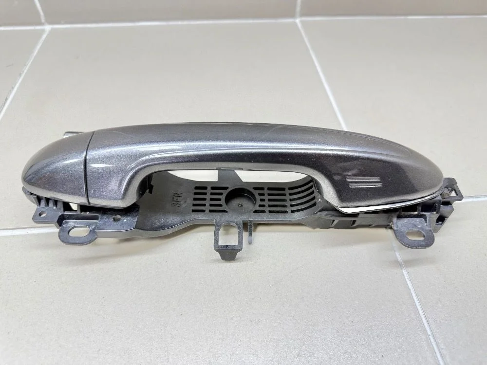 Ручка двери Toyota RAV4 IV рестайлинг (2015—2019) б.у