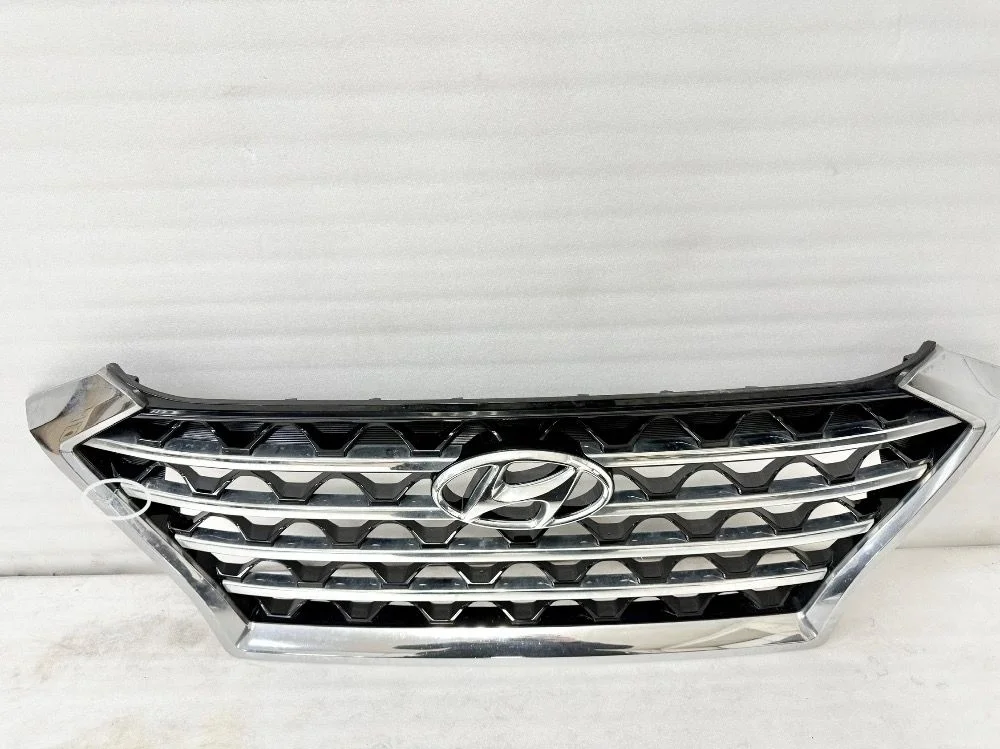 Решетка радиатора Hyundai Tucson III рестайлинг (2018—2021) б.у