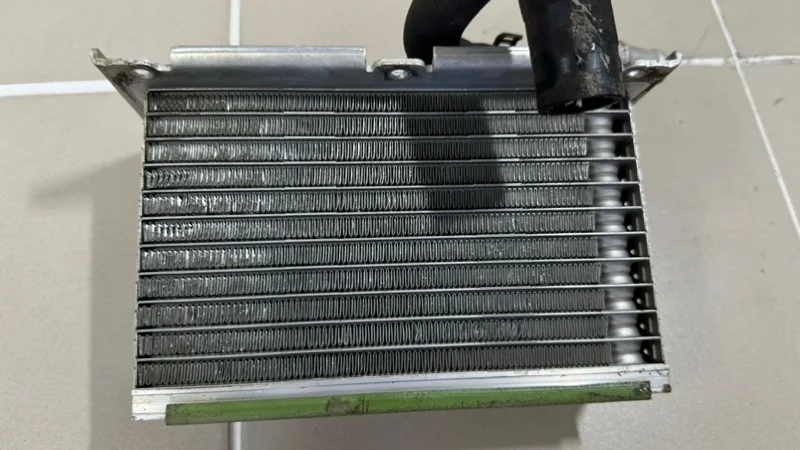 Интеркулер Volkswagen Jetta VI (2010—2015) б.у