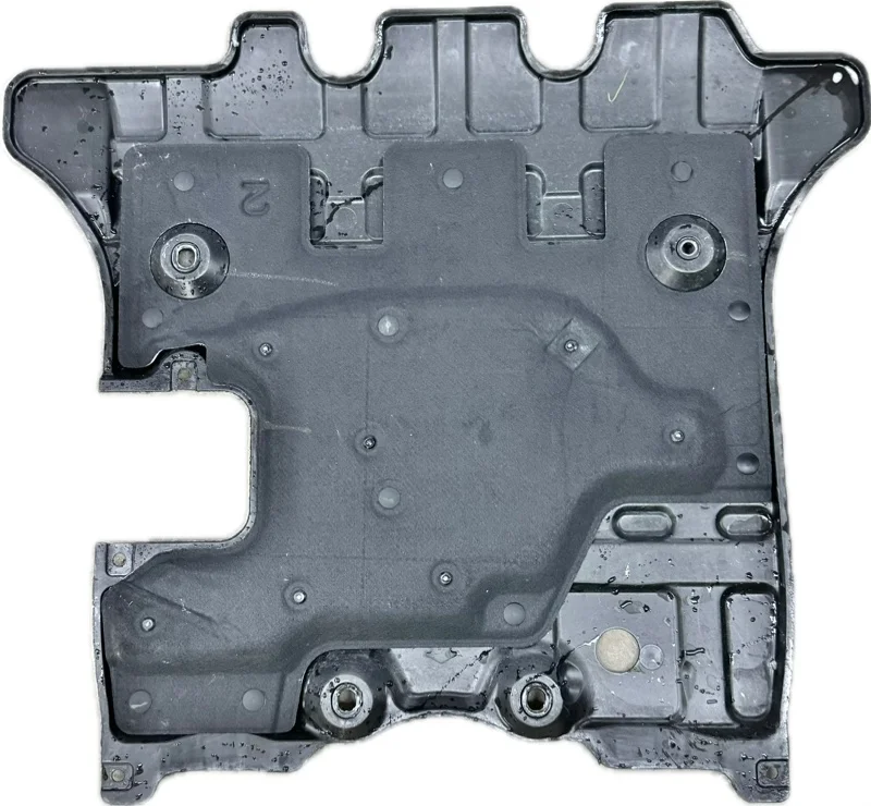 Защита двигателя Toyota Land Cruiser 200 (2007—2012) б.у