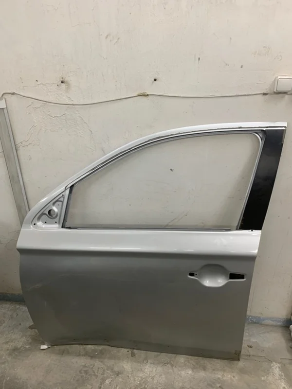 Дверь Mitsubishi Outlander III рестайлинг 2 (2015—2018) б.у