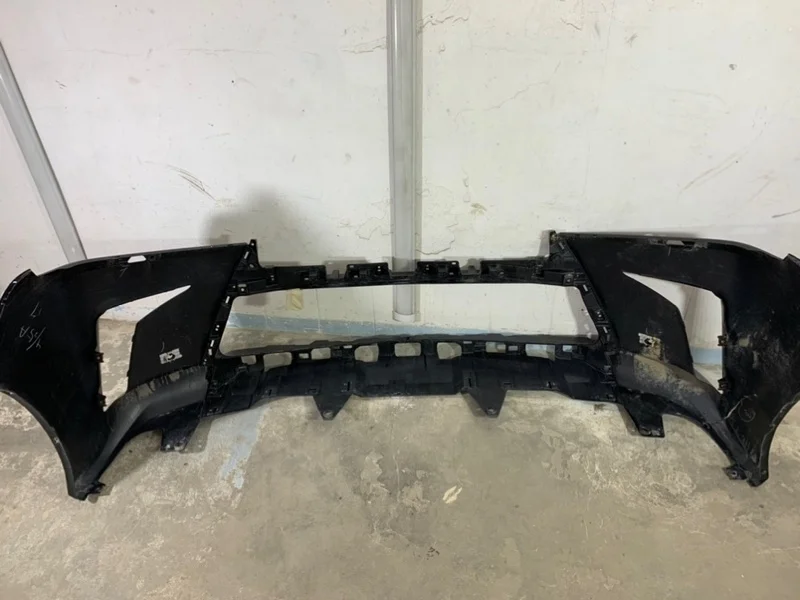 Бампер Lexus LX J200 рестайлинг 2 (2015—2023) б.у