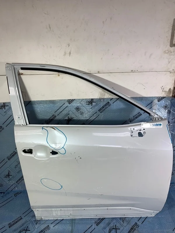 Дверь Toyota RAV4 V (2018—2026) б.у