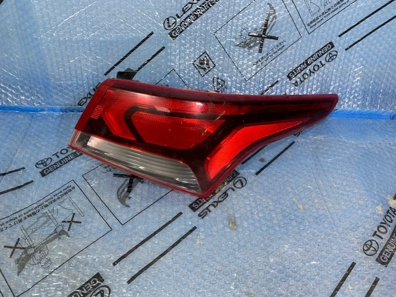 Фонарь задний Hyundai Solaris II (2017—2020) б.у