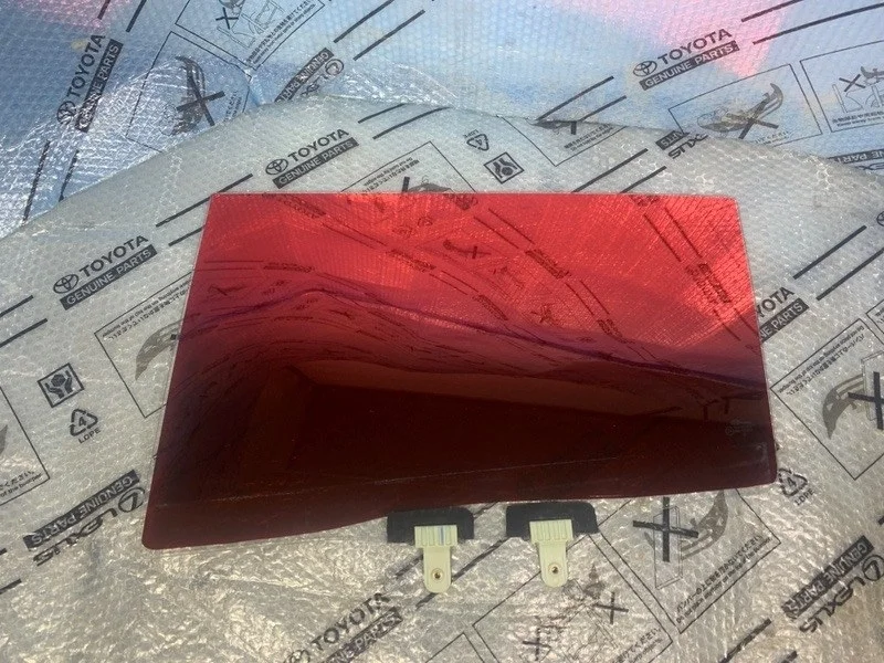 Стекло двери Hyundai Creta I (2016—2020) б.у