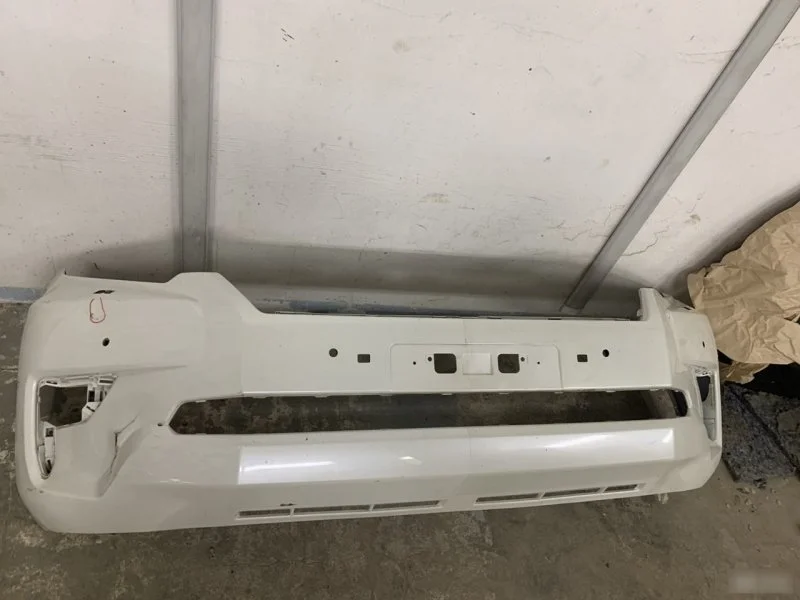 Бампер Toyota Land Cruiser Prado 150 рестайлинг 2 (2017—2025) б.у