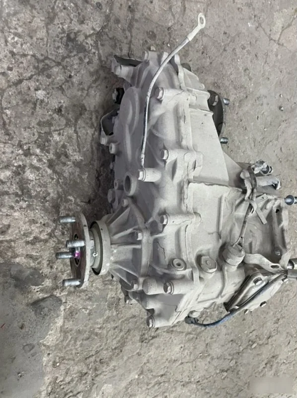 Коробка раздаточная Toyota Hilux VII рестайлинг (2011—2015) б.у