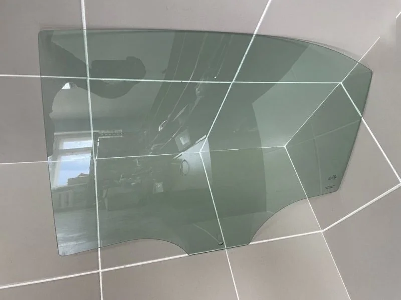 Стекло двери Skoda Rapid II (2019—2025) б.у