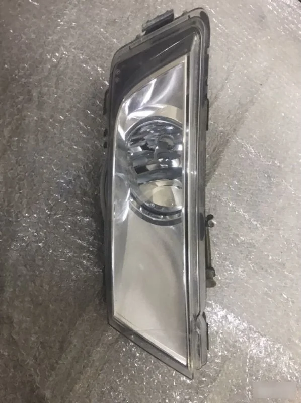 Фара противотуманная Skoda Octavia III (2013—2017) б.у