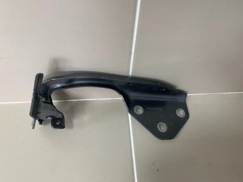 Петля капота Renault Duster II (2017—2026) б.у