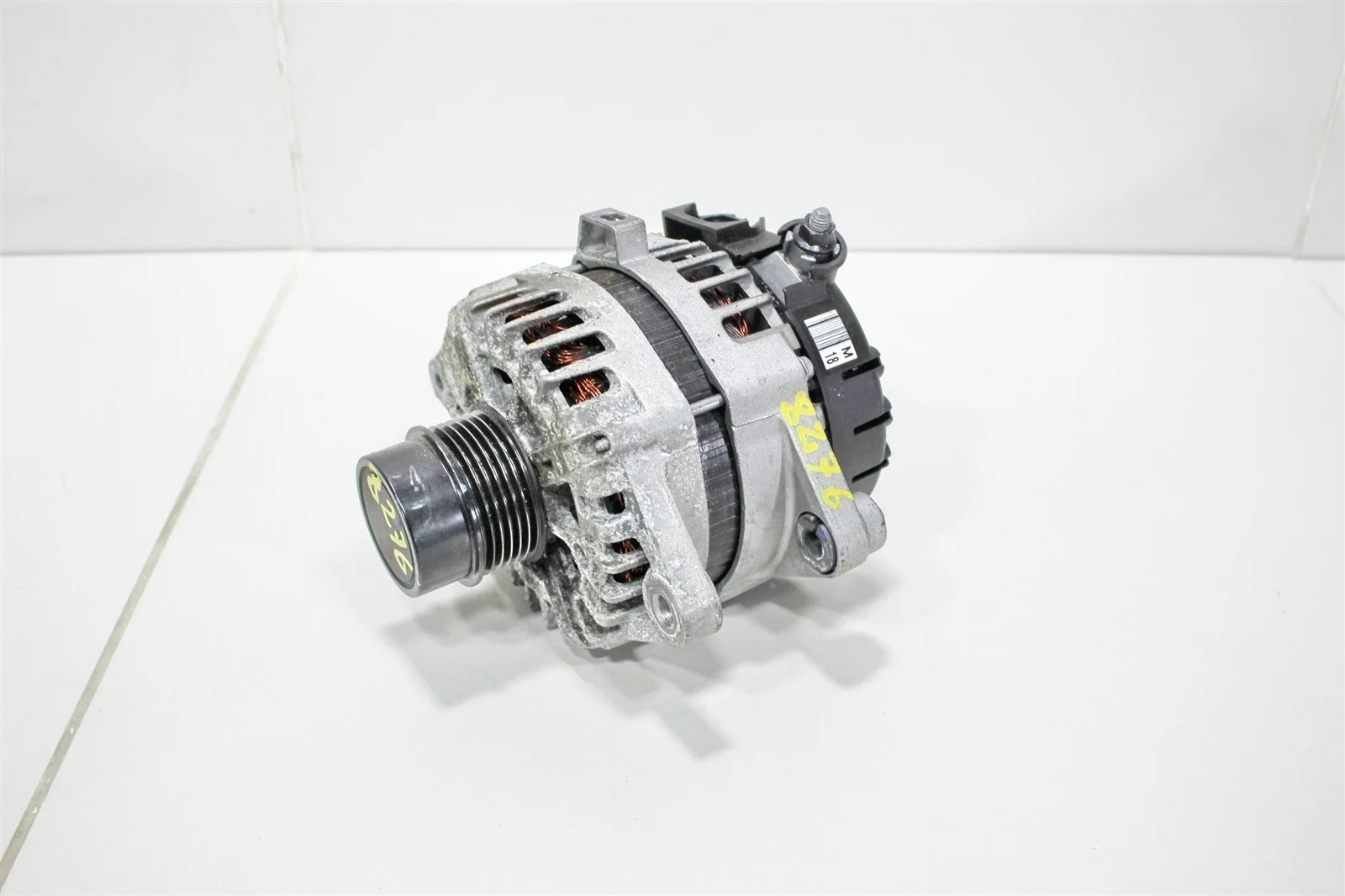 Генератор KIA PROCEED 2022 373002B960 CD SHOOTING BRAKE